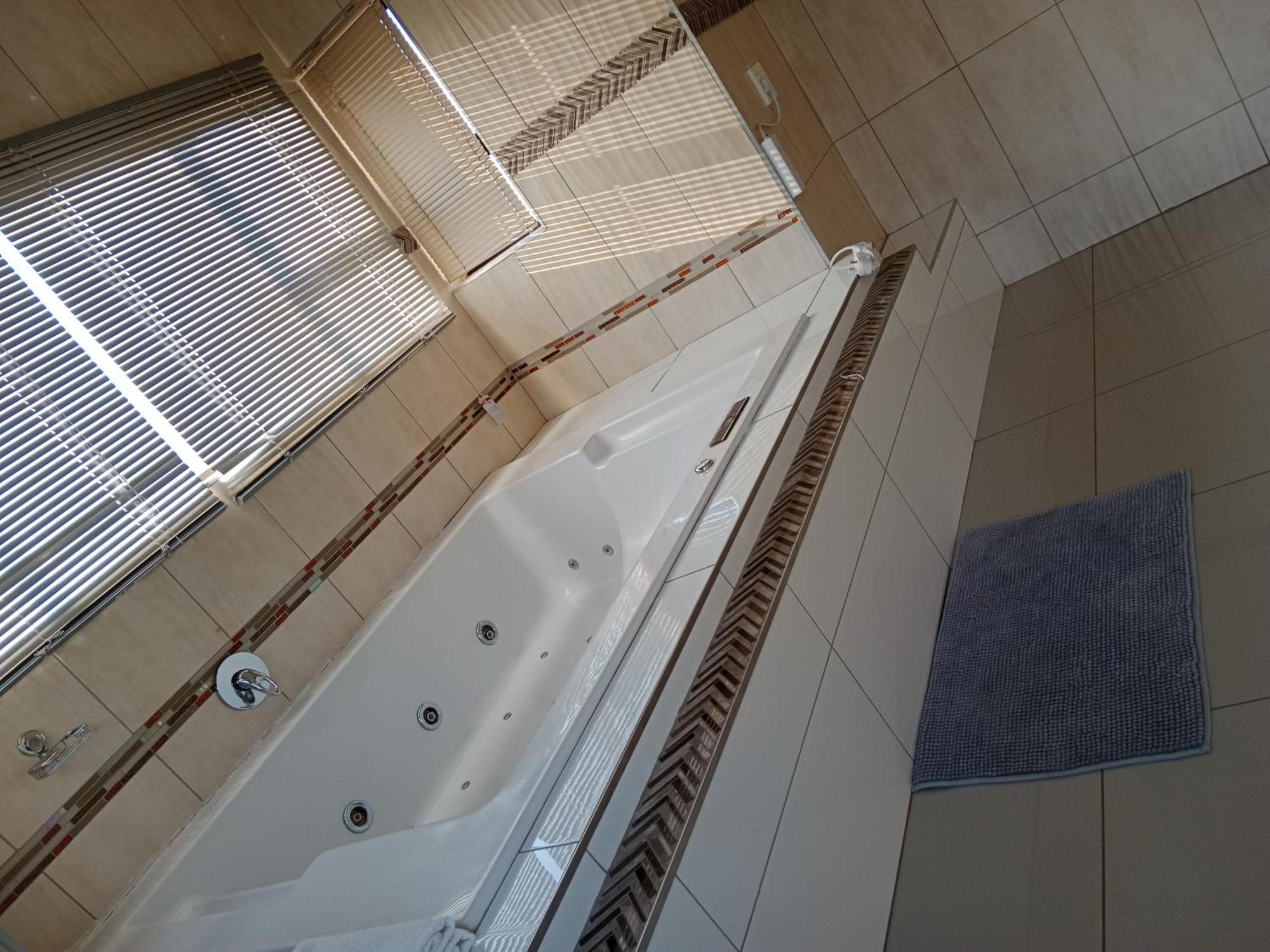 Dineo'S Lodge And Spa Burgersfort Eksteriør bilde