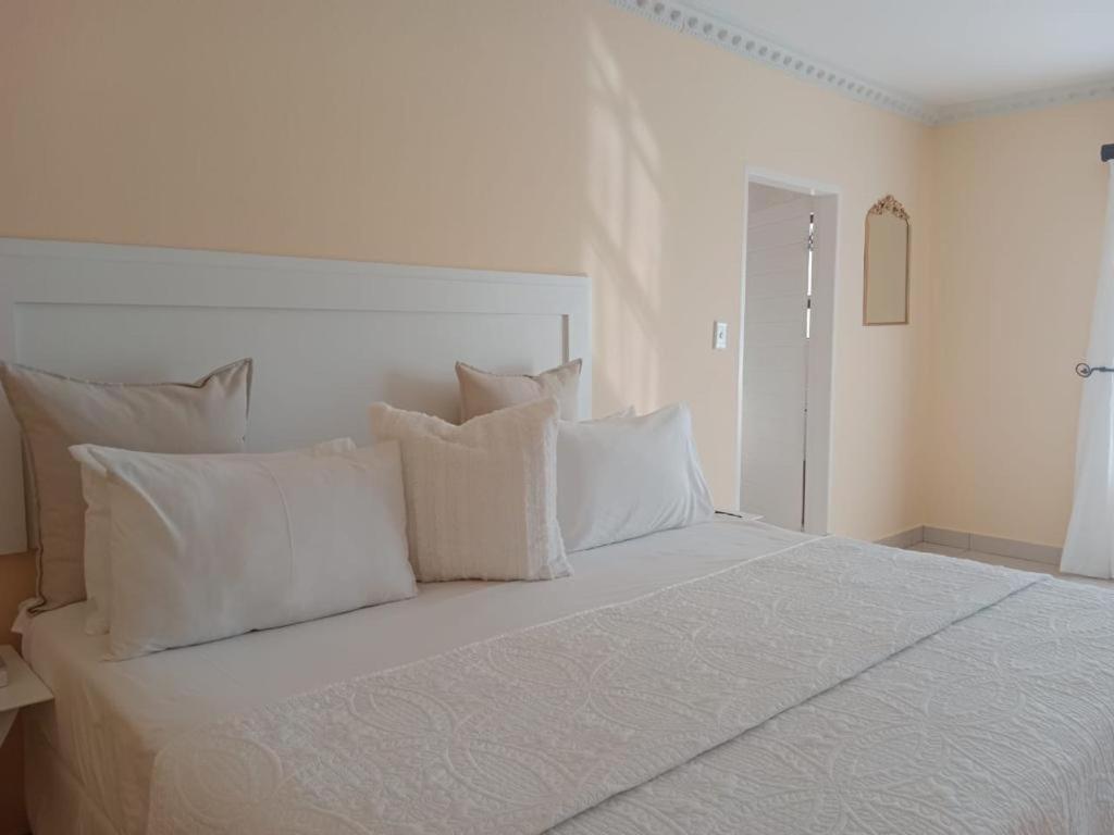 Dineo'S Lodge And Spa Burgersfort Eksteriør bilde
